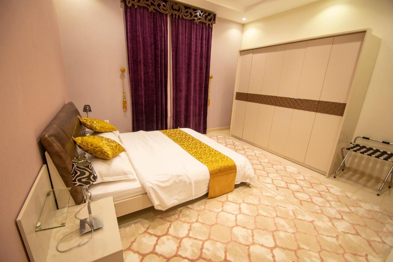 Waha Al Mudaif Serviced Apartments 타부크 외부 사진
